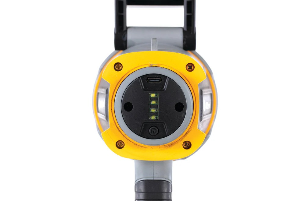 Oz Trail Lumos R700 Spotlight