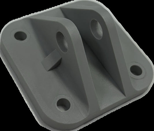 Gas strut mounting bracket