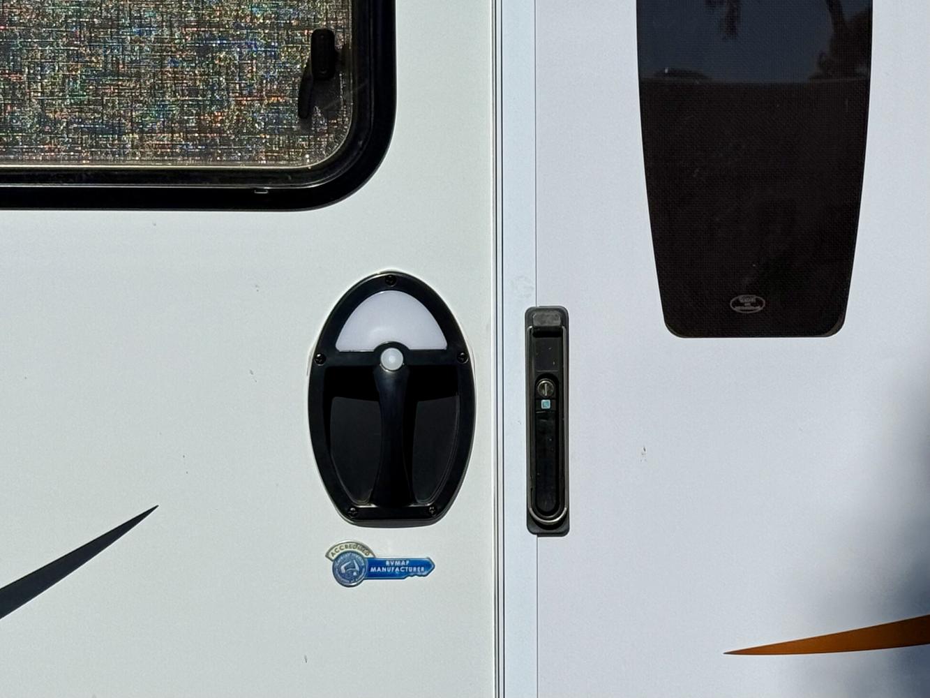 Coast Teardrop Grab Handle with LED Light - Black