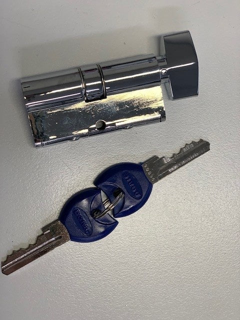 Hume Caravan Door Lock Key & Barrel - Left Hand Hinge