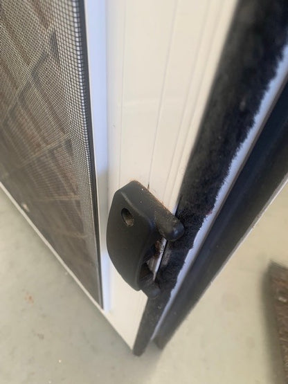 2nd Hand - Camec Odyssey Door - 2 Radius Corners - Right Hand Hinge - White - 1723x572mm