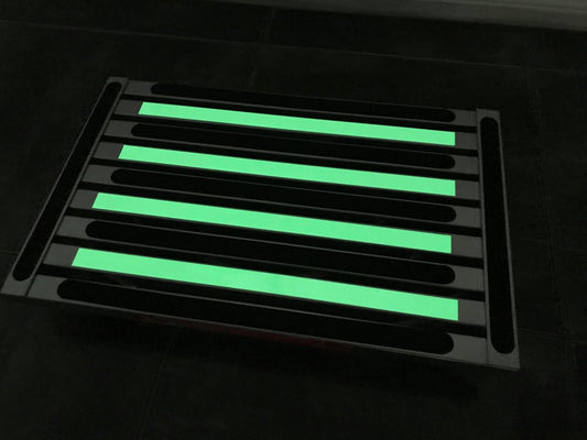 Illuminating single folding portable caravan camping step